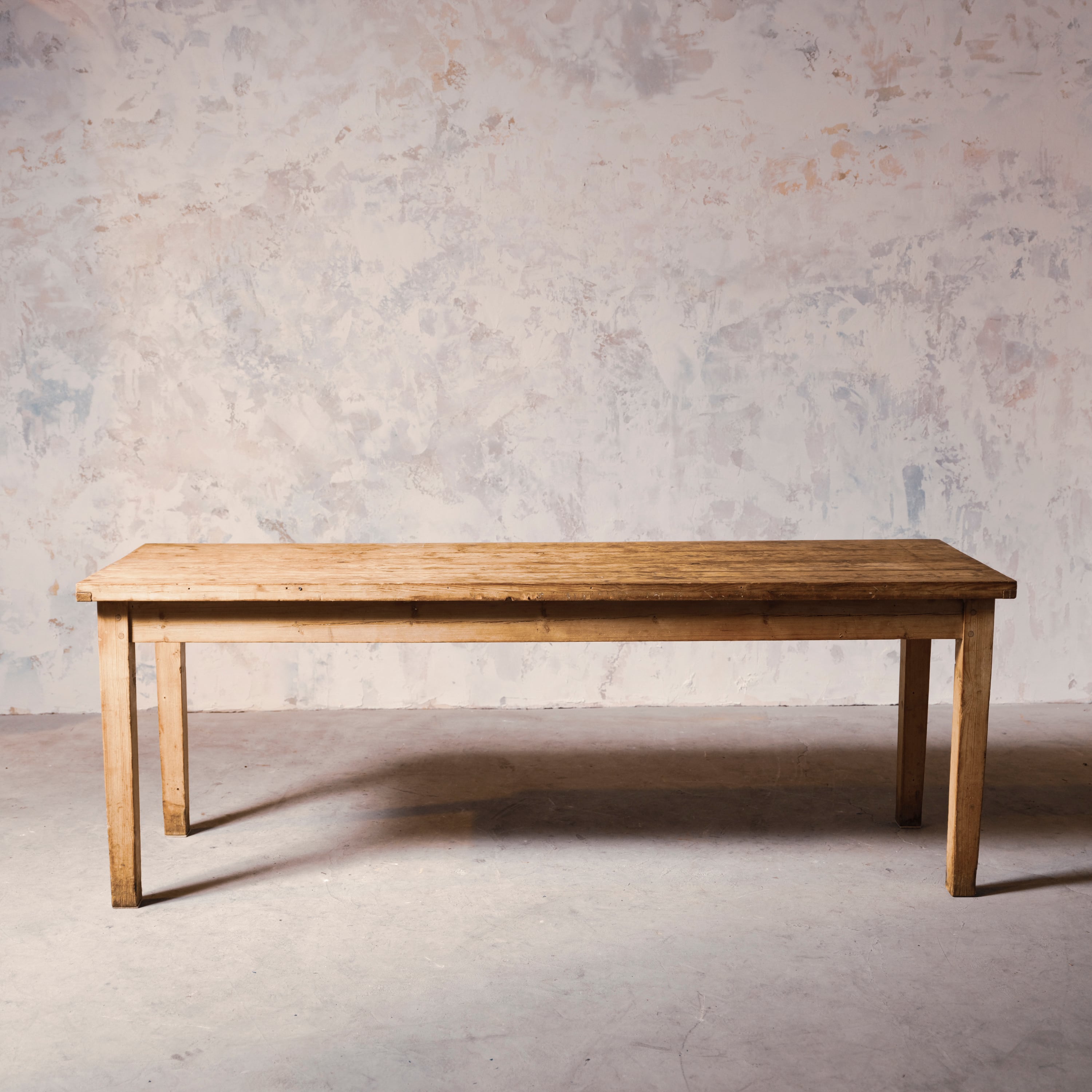 テーブル/ダイニングテーブル/アンティークテーブル/インテリア/店舗什器/デスク/リビング/空間装飾