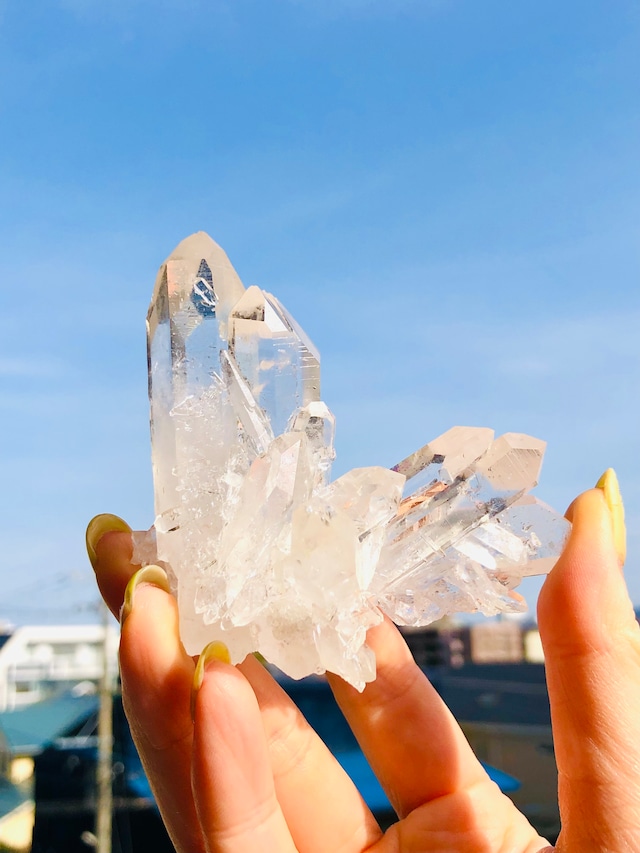 お部屋の浄化に♪アーカンソー州産水晶クラスター(虹&ウィンドウ入り)