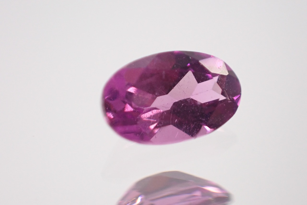 ロードライトガーネット　0.28ct　[C7‐747]