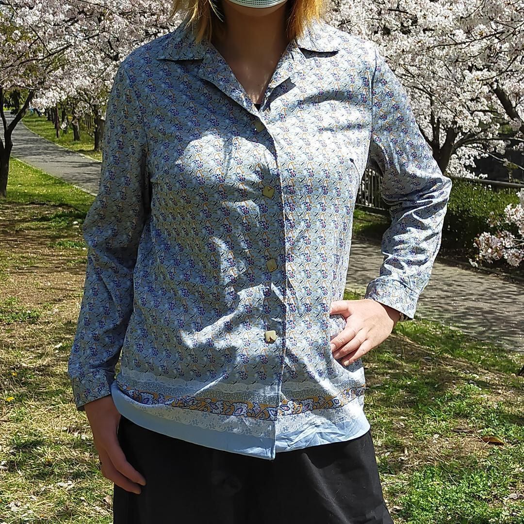 日本製 昭和レトロ 総柄パターン 大きめ柄シャツ ポリシャツ ライトブルー 11