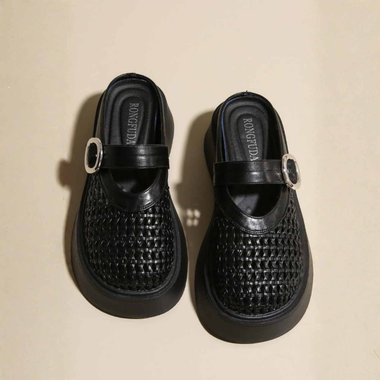 メッシュ素材 厚底 サンダル  90018