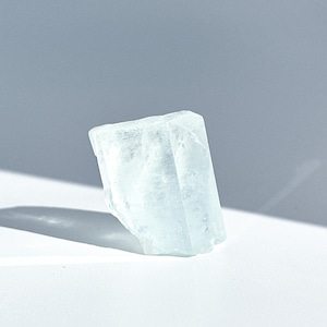透明感◎アクアマリン 原石64◇ Aquamaline ◇天然石・鉱物・パワーストーン