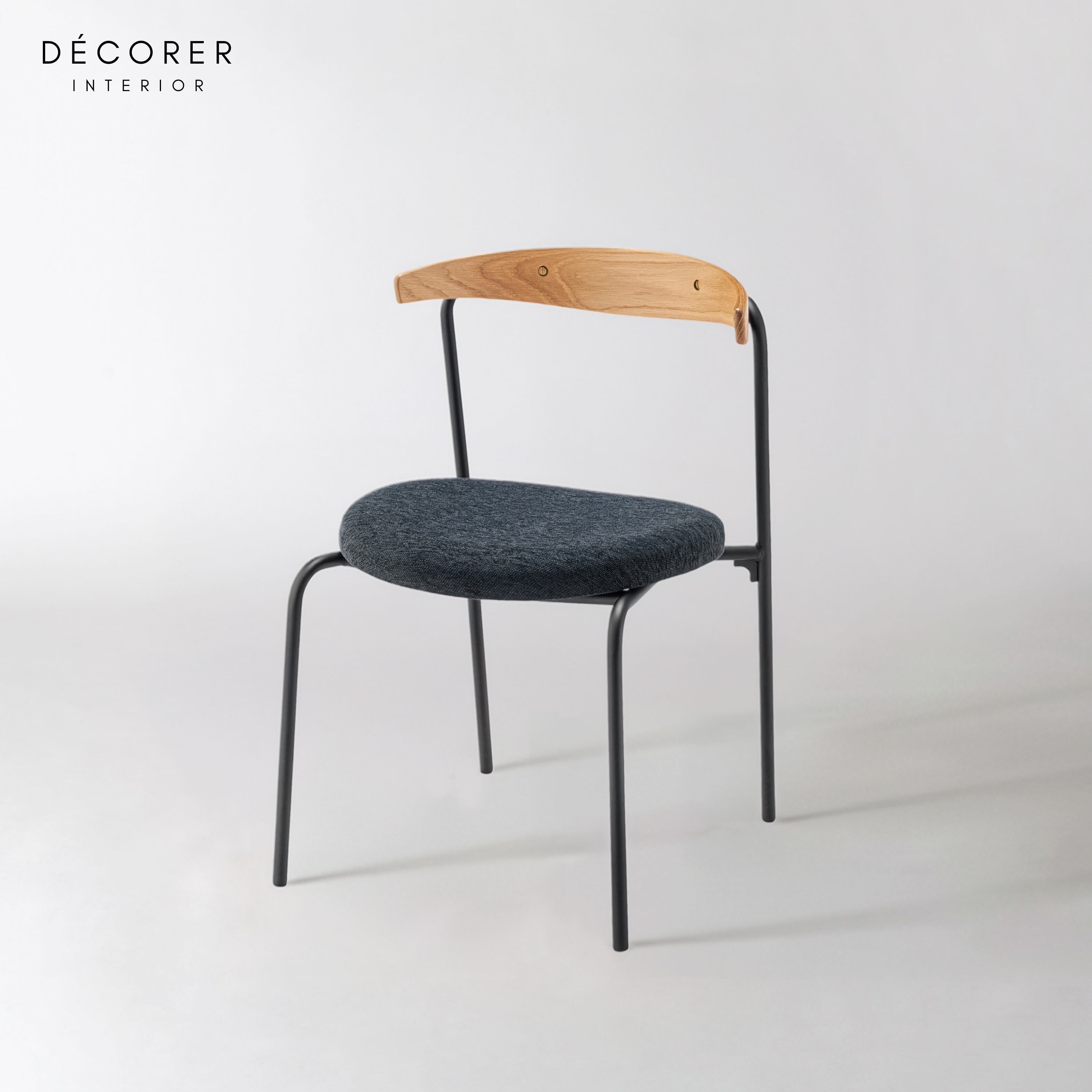 *新作* スチールフレームのダイニングチェア 【 1脚入り : 4色 】 天然木 木製 無垢 曲線美 真鍮 *送料無料*