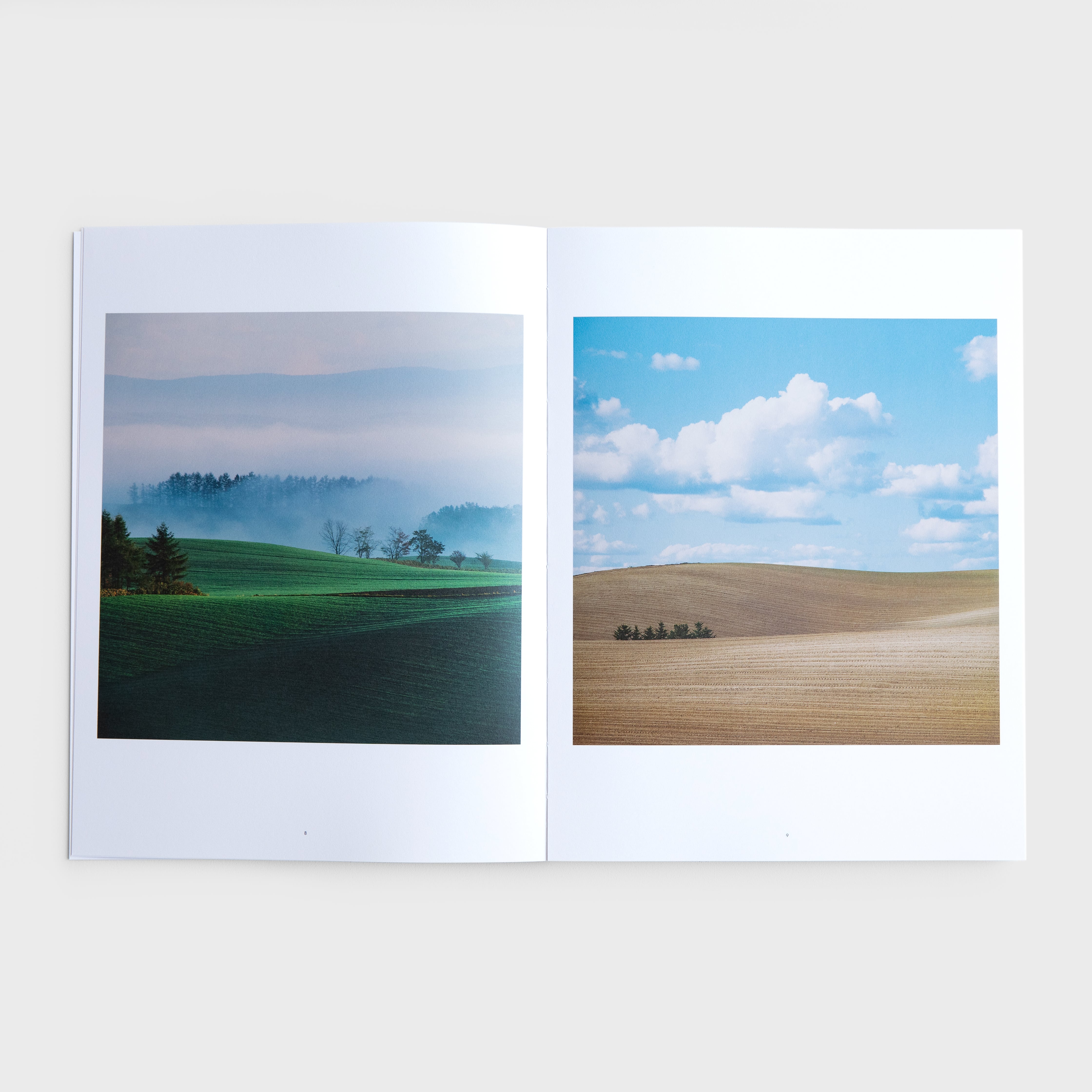 前田真三 山河有情☆ 書籍『HILL TO HILL』写真：前田真三 編集・装丁：前田景 | ブルー