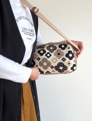 ポシェッタ・ドーナツフラワー