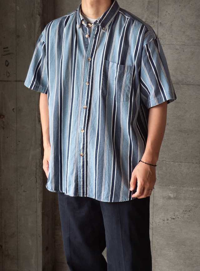 "FADED GLORY" 1990s Multi stripe shirt