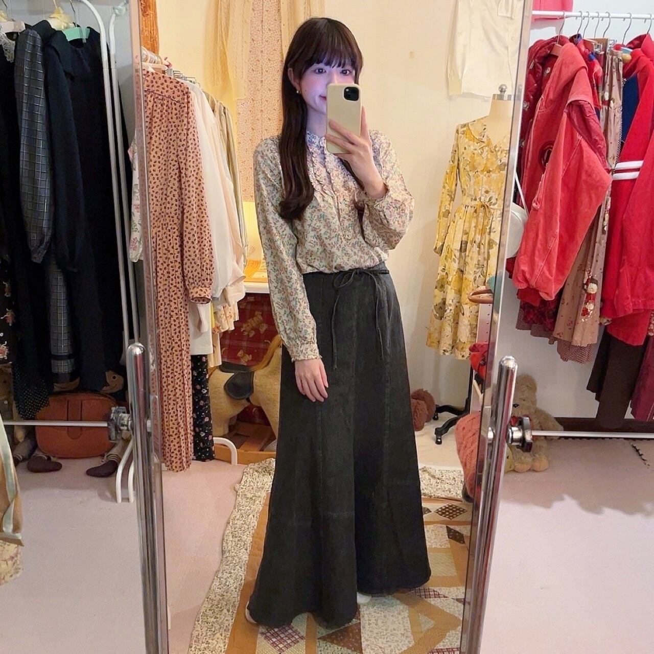 black denim seams flare skirt