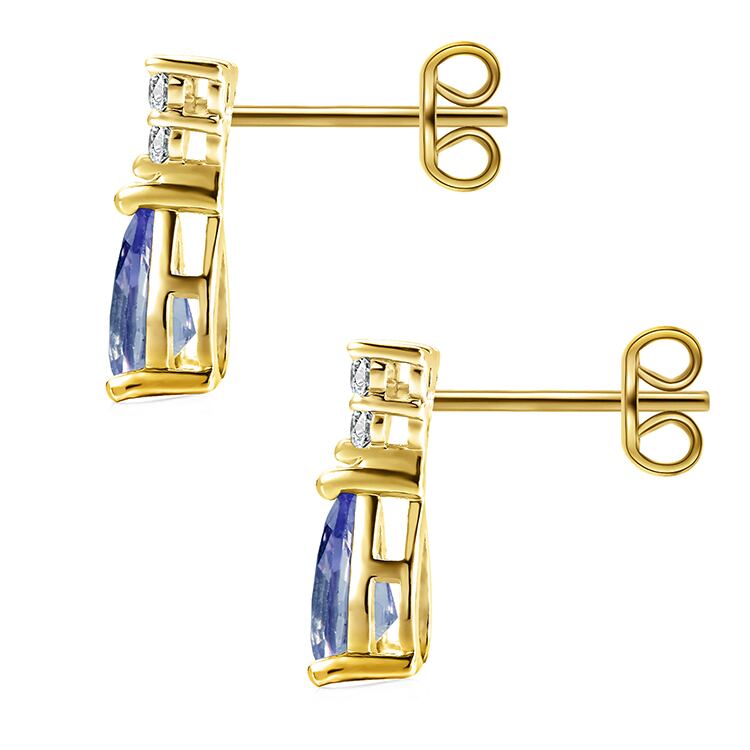 アレキサンドライト ピアス(両耳用) カラーチェンジ ピアス ファッション ペアカット DAIKI JEWELRY #ジュエリー #ピアス #ファッション #イヤリング