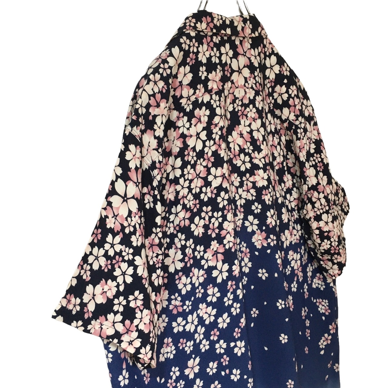 IOLANIイオラニ アロハシャツ レーヨン100% 桜吹雪 柄シャツ 和柄 
