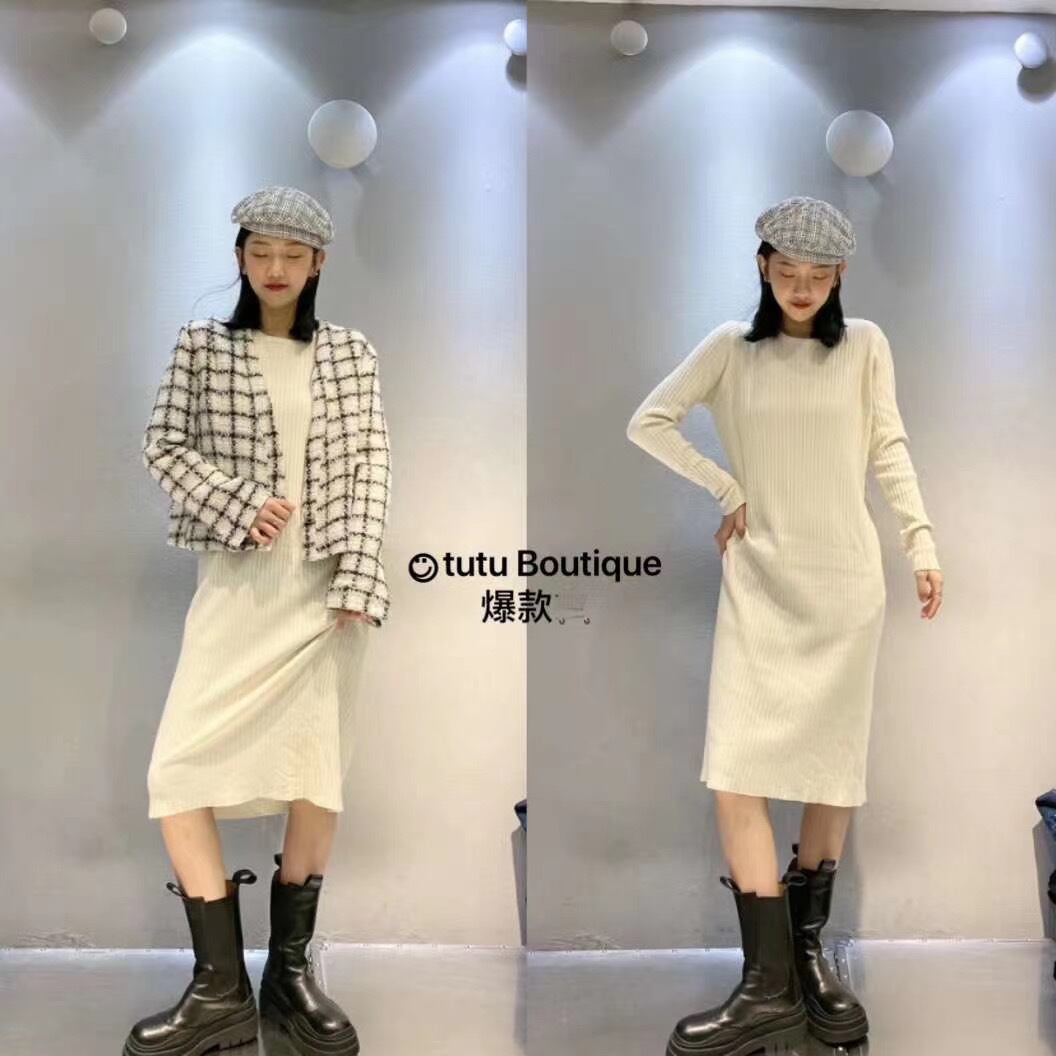 リブニットワンピース