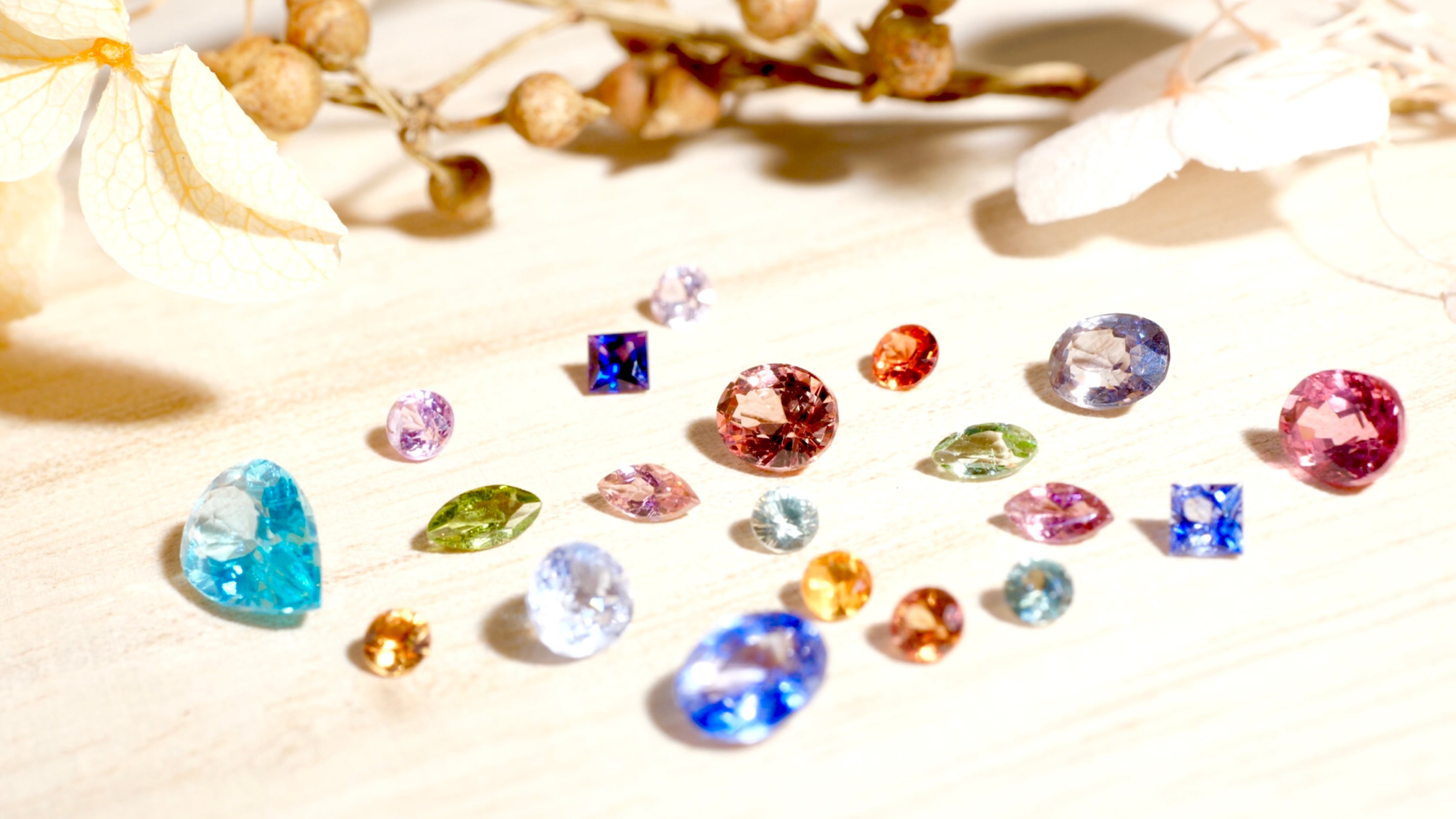 アクセサリー　宝石　まとめ売り 出そうか出すまいか本気で迷ったやつ】Mr.Aのハイジュエリー