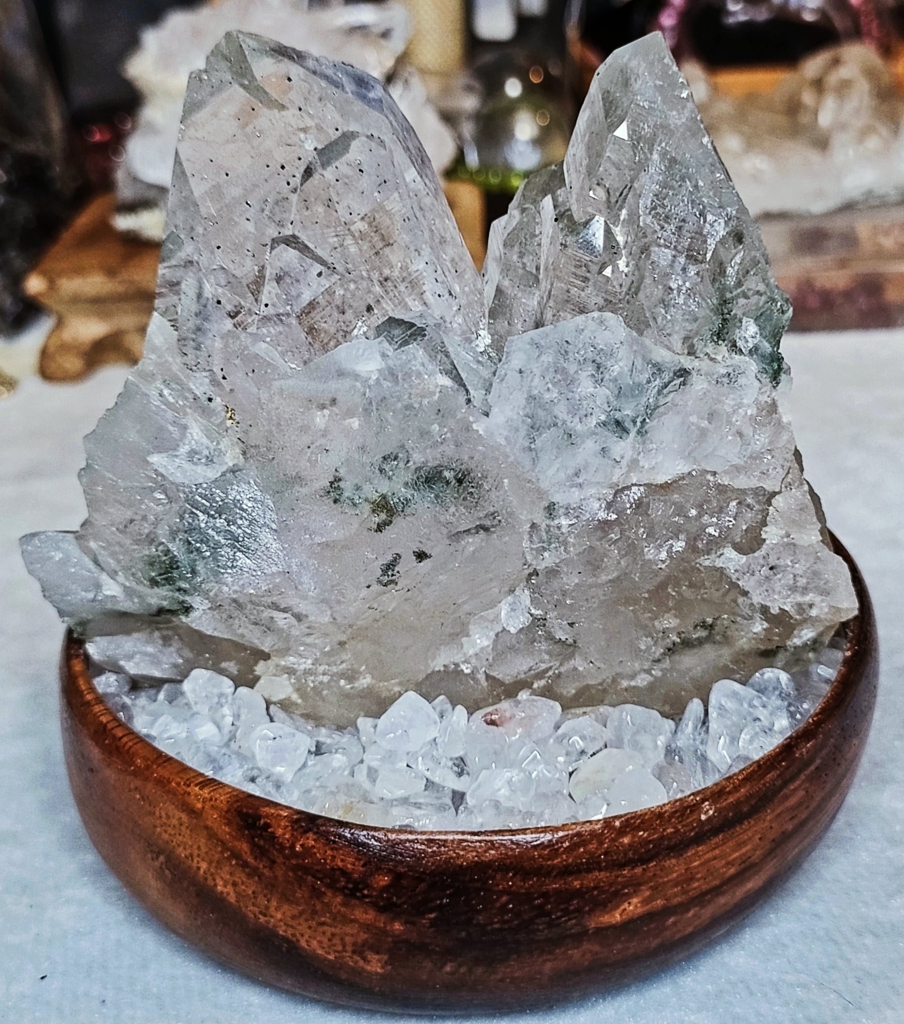 マニハール産クリスタル　カテドラル　アナテース付き　天然石　原石
