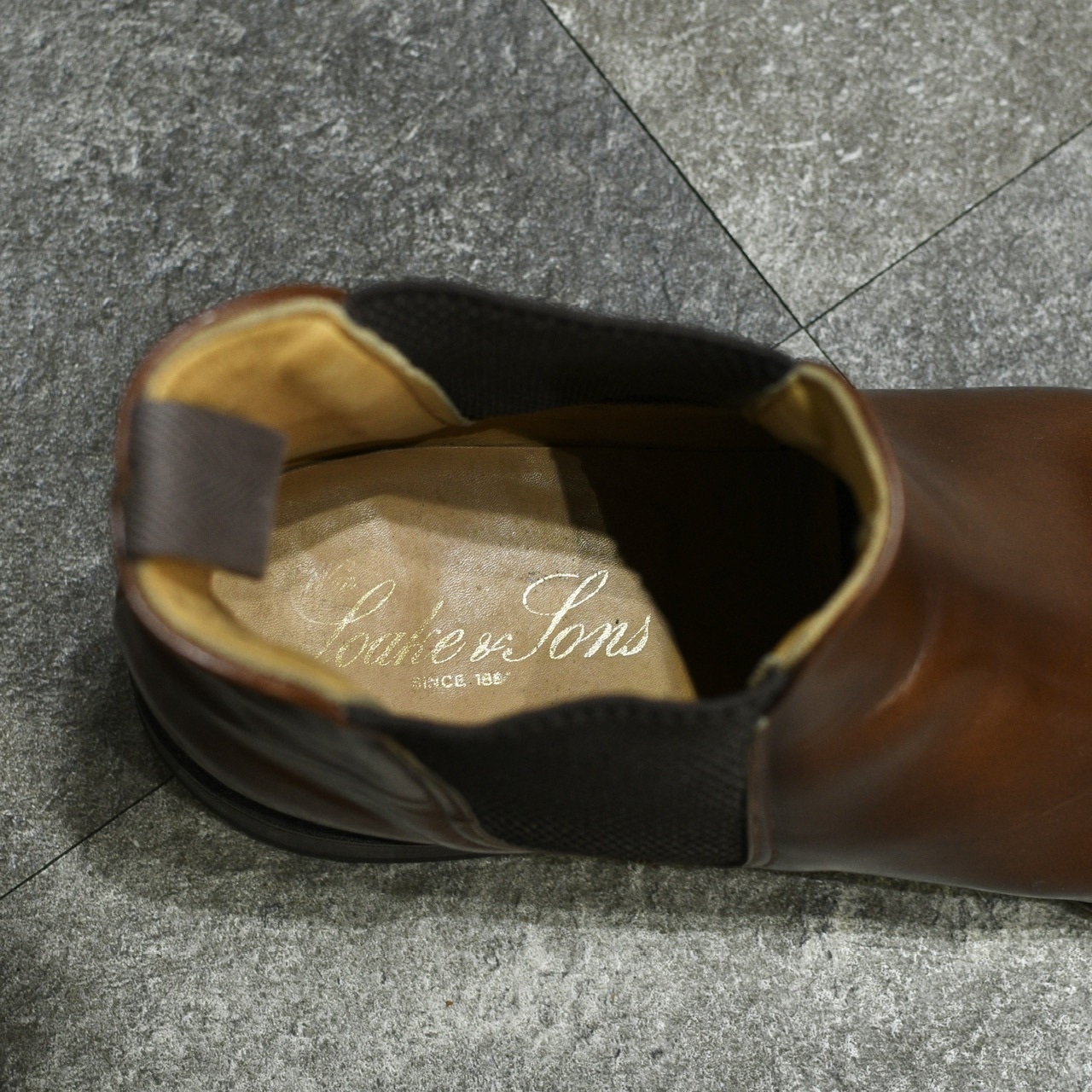 Loake brown leather side gore boots