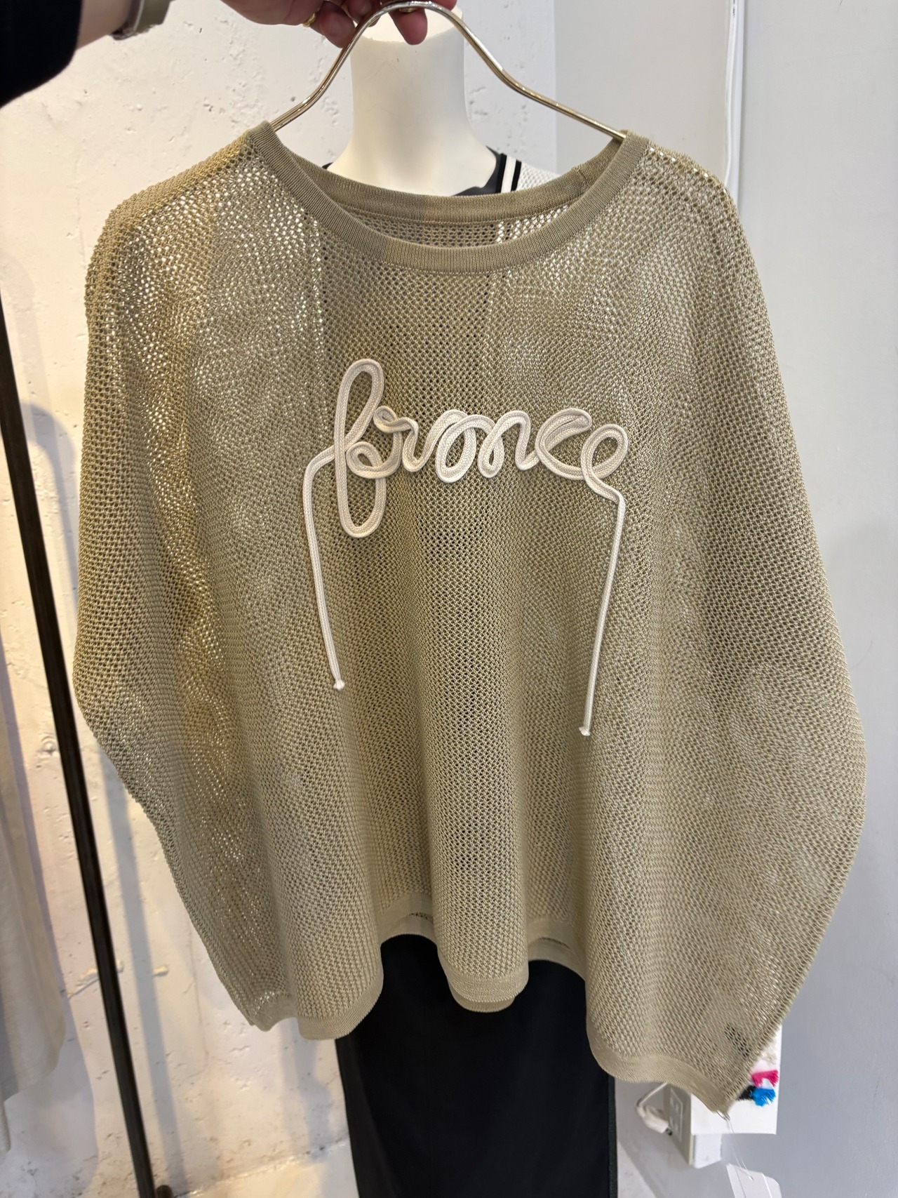 コード刺繍ロゴ　サマーニットセーター　621919