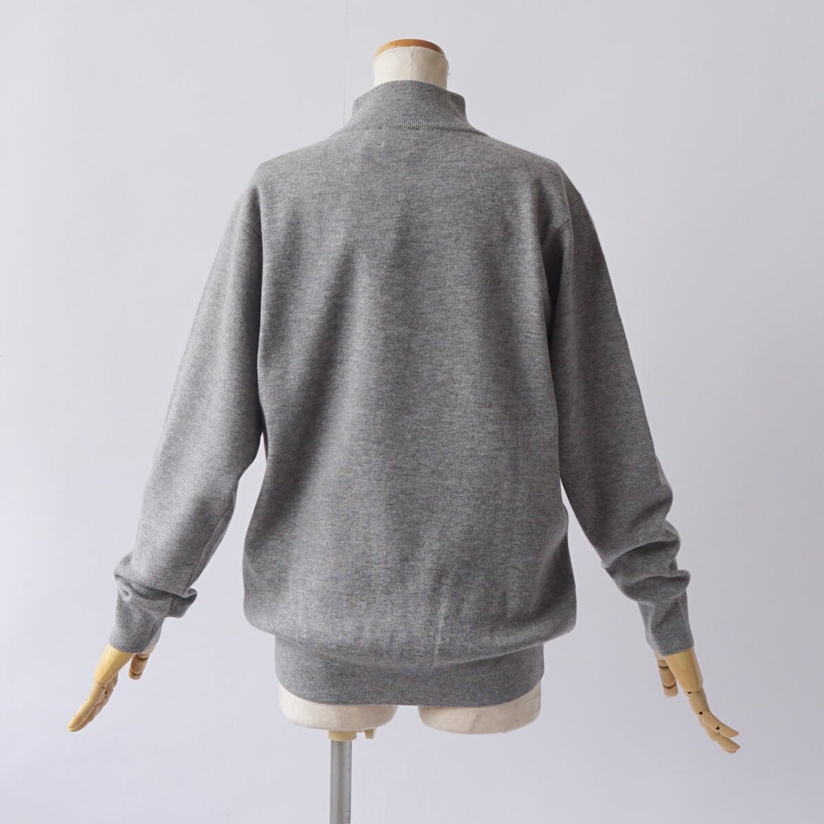 Batoner バトナー HEAVY WEIHGT CASHMERE HEAVY WEIGHT CASHMERE CREW NECK – BATONER – A.I.R.AGE WEB SITE