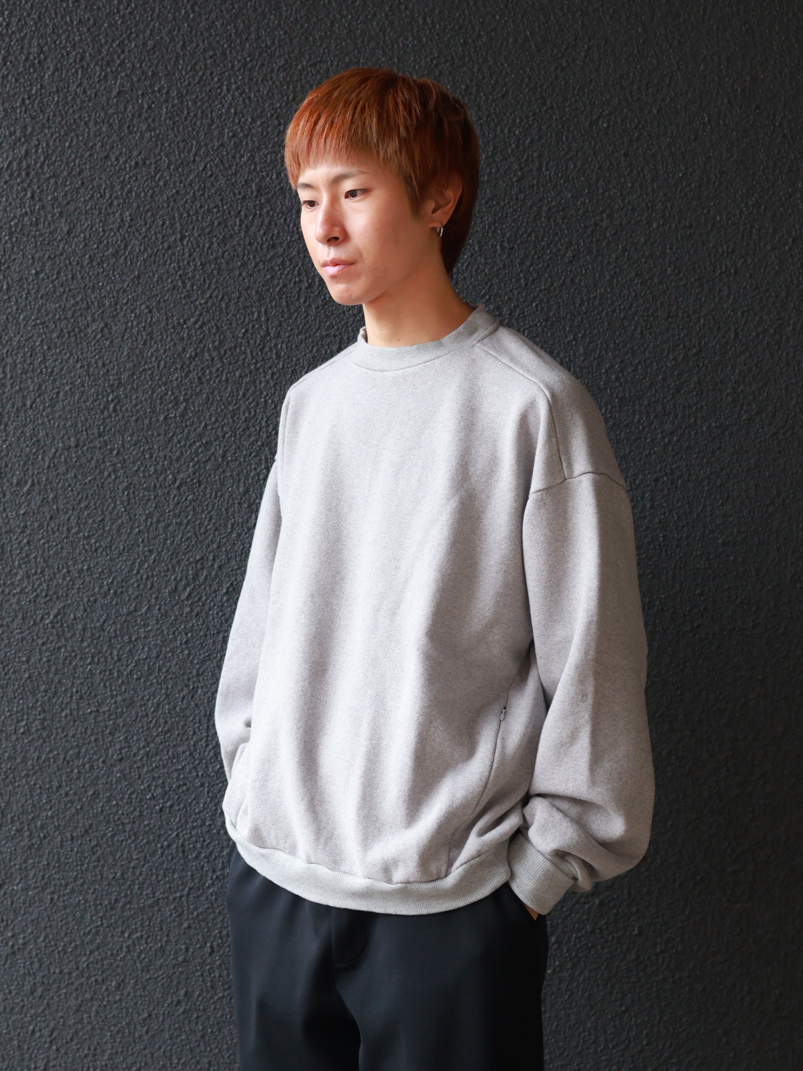 PWA CURLY SWEAT CREW | STORE™️