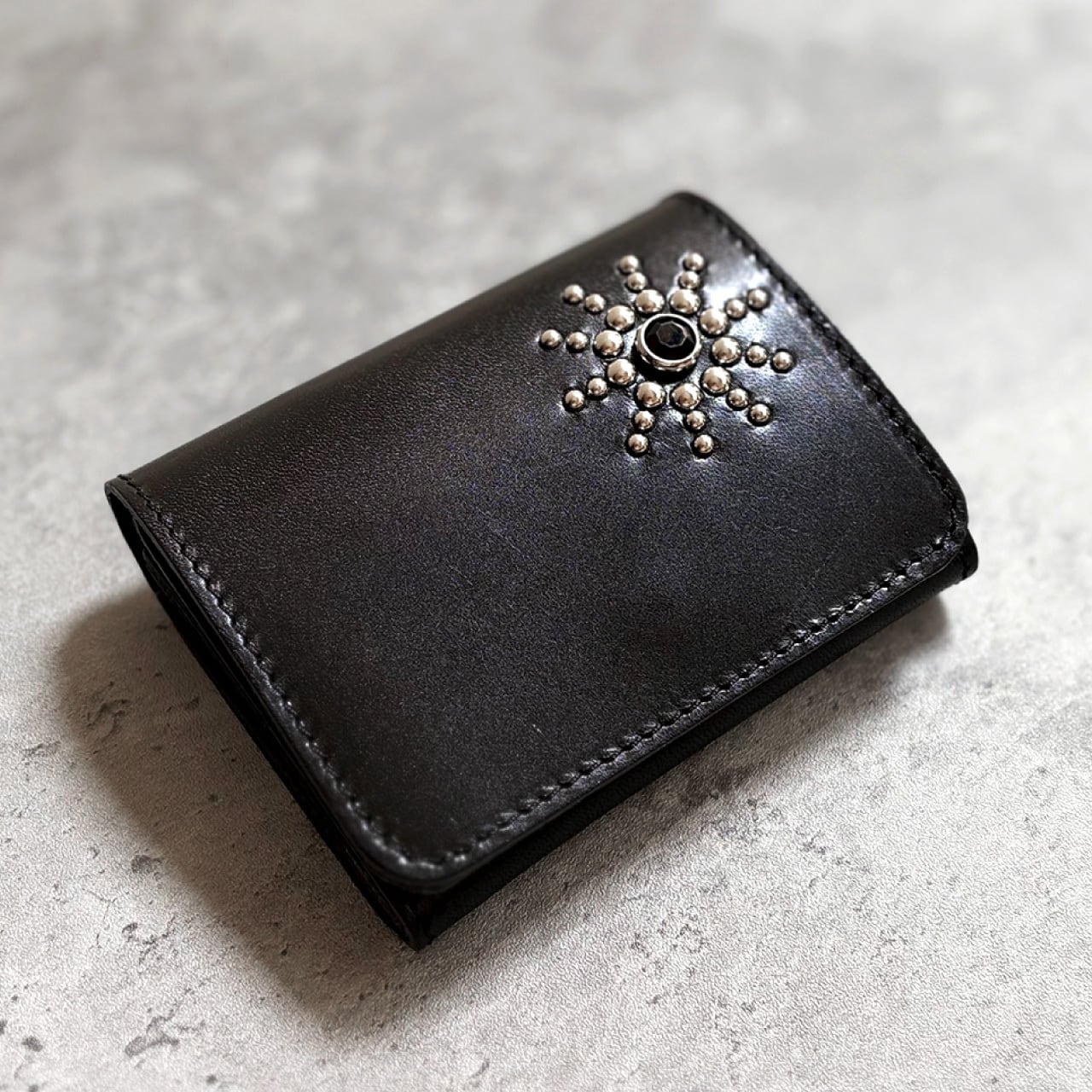 栃木レザー スタースタッズ コンパクト財布 5色展開 日本製 Made in