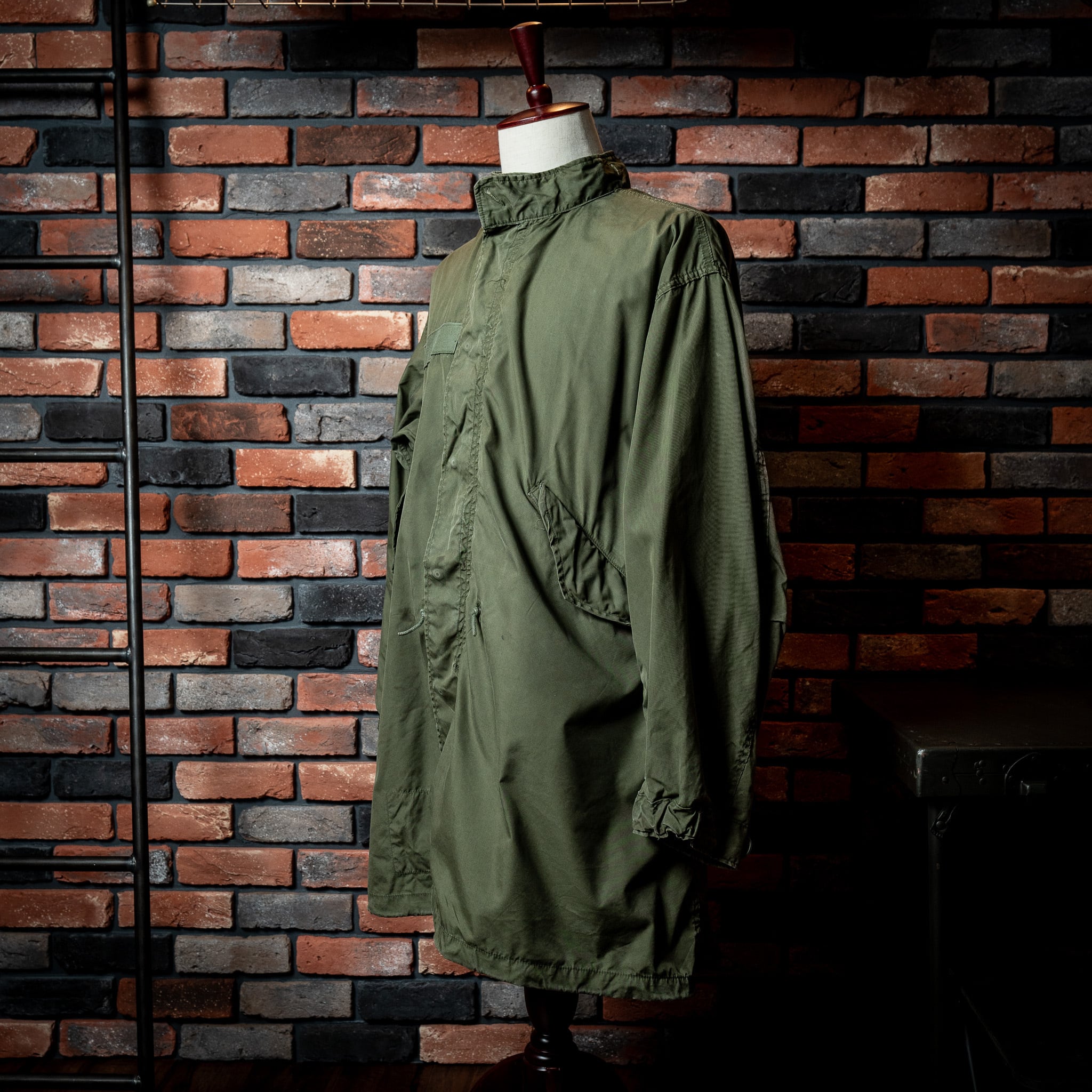 MEDIUM】 U.S.Army M-65 Field Parka Shell アメリカ軍 M65 フィッシュ