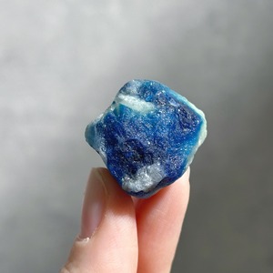 蛍光◎アフガナイト  原石31◇Afghanite◇ 天然石・鉱物・パワーストーン