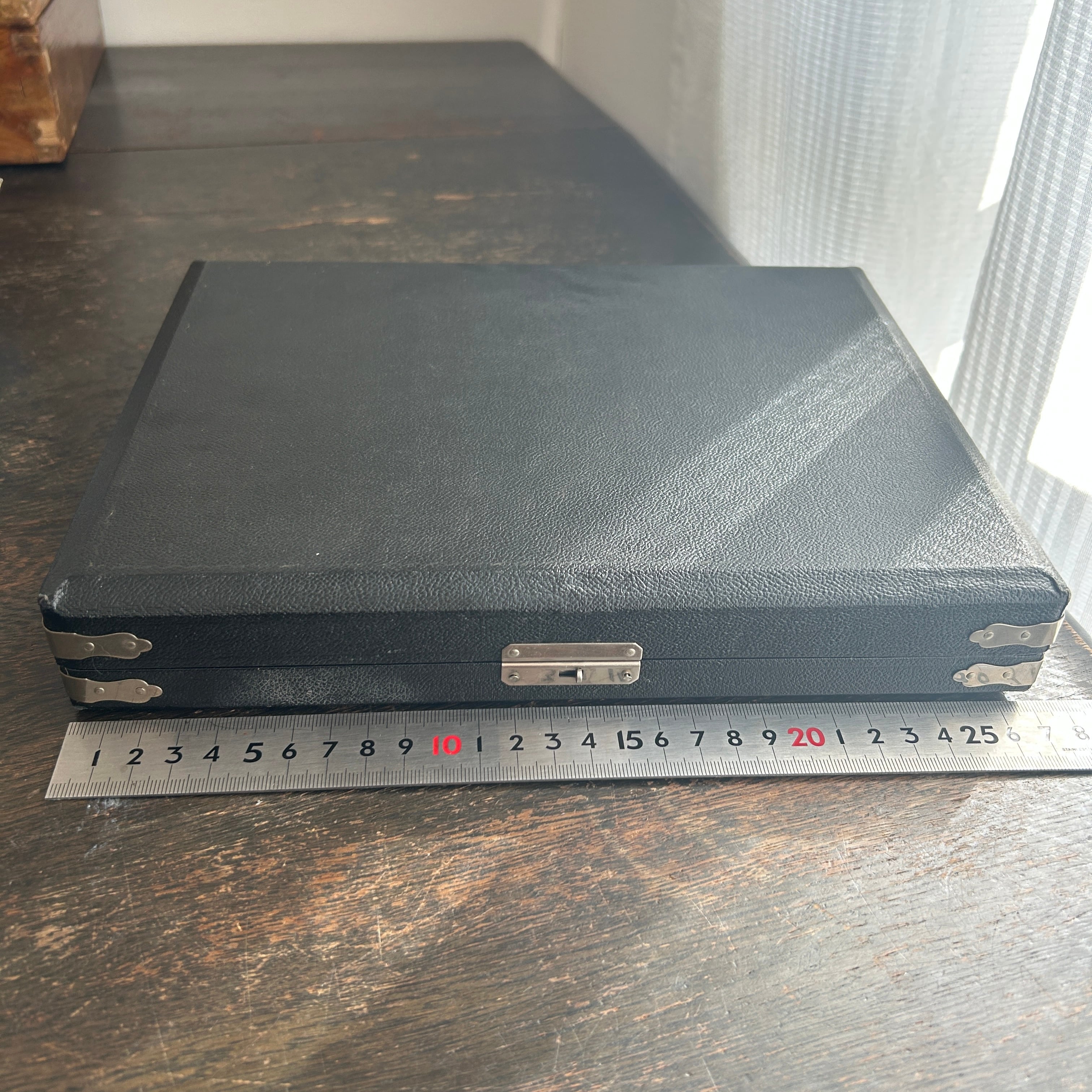 ヴィンテージ　リングコレクションケースE  浅型、大