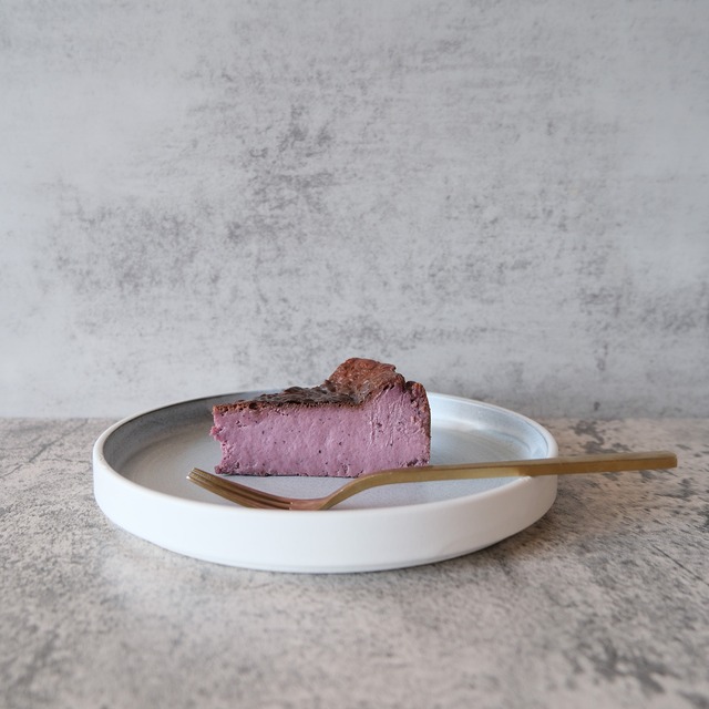 BASQUE CHEESECAKE　ブルーベリー