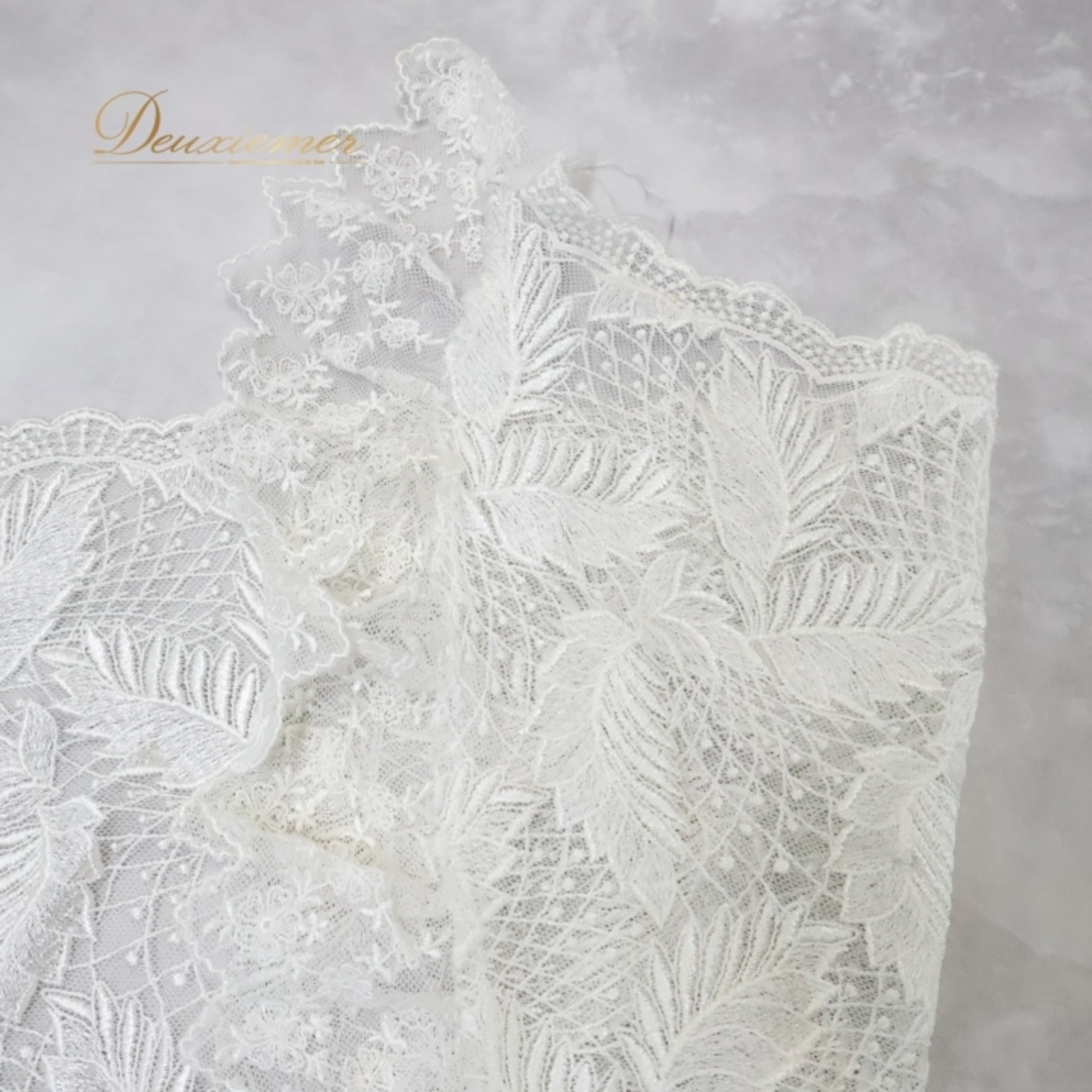 フラメンコ 衣装 シージョ ピキージョ 小物 ホワイト系 白 アイボリー レース 花柄 葉っぱ柄 フリル ダンス 練習 舞台 発表会 イベント フェスティバル エレガント カジュアル パーティー ダンス衣装 ステージ オシャレ 結婚式