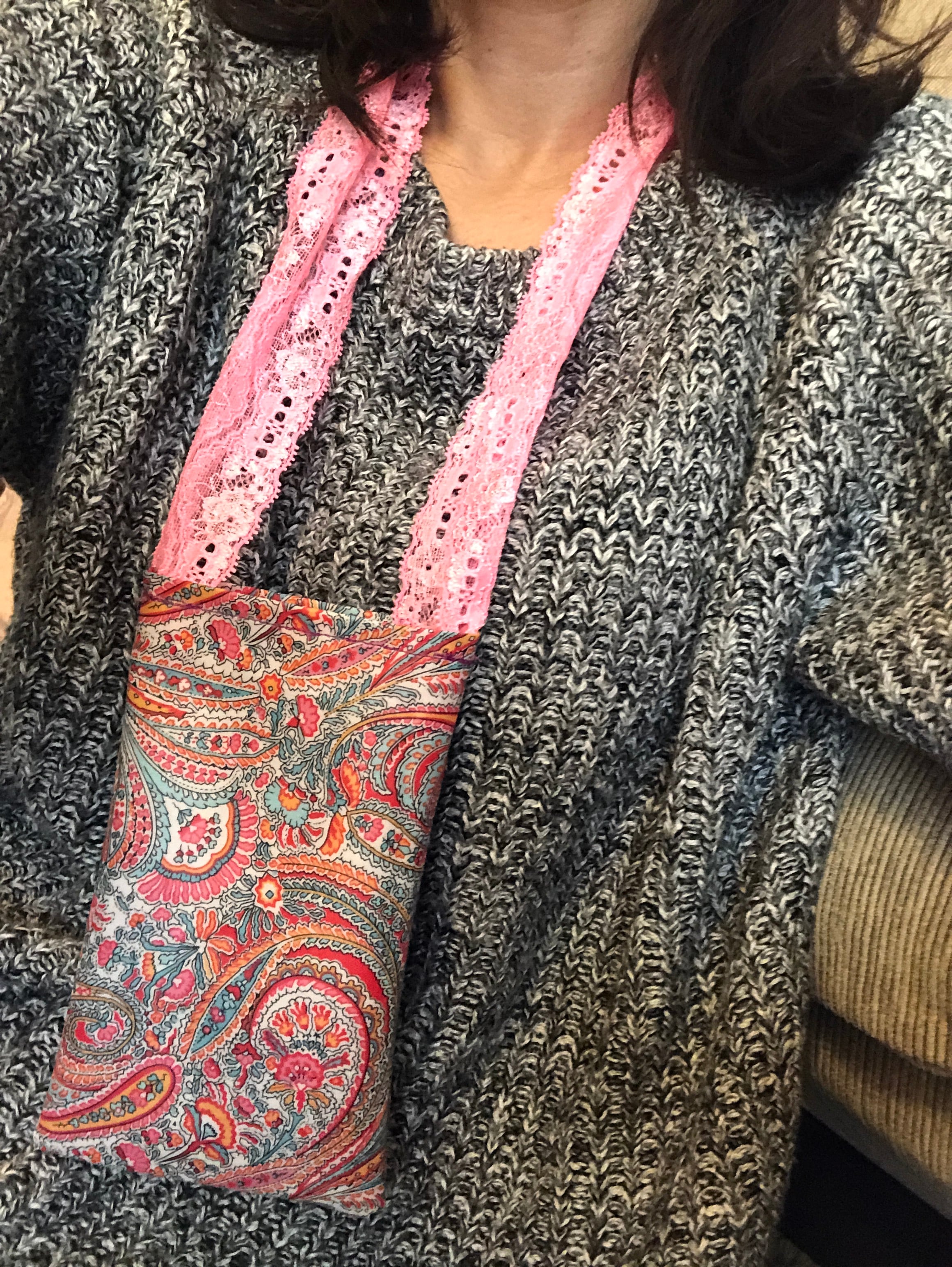 持って嬉しい抗がん剤ボトルケース（リバティラミネート）カペル