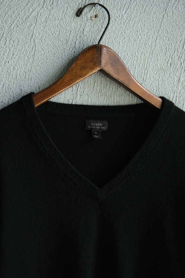 Utah／"J.CREW" v-neck cashmere sweater／ black