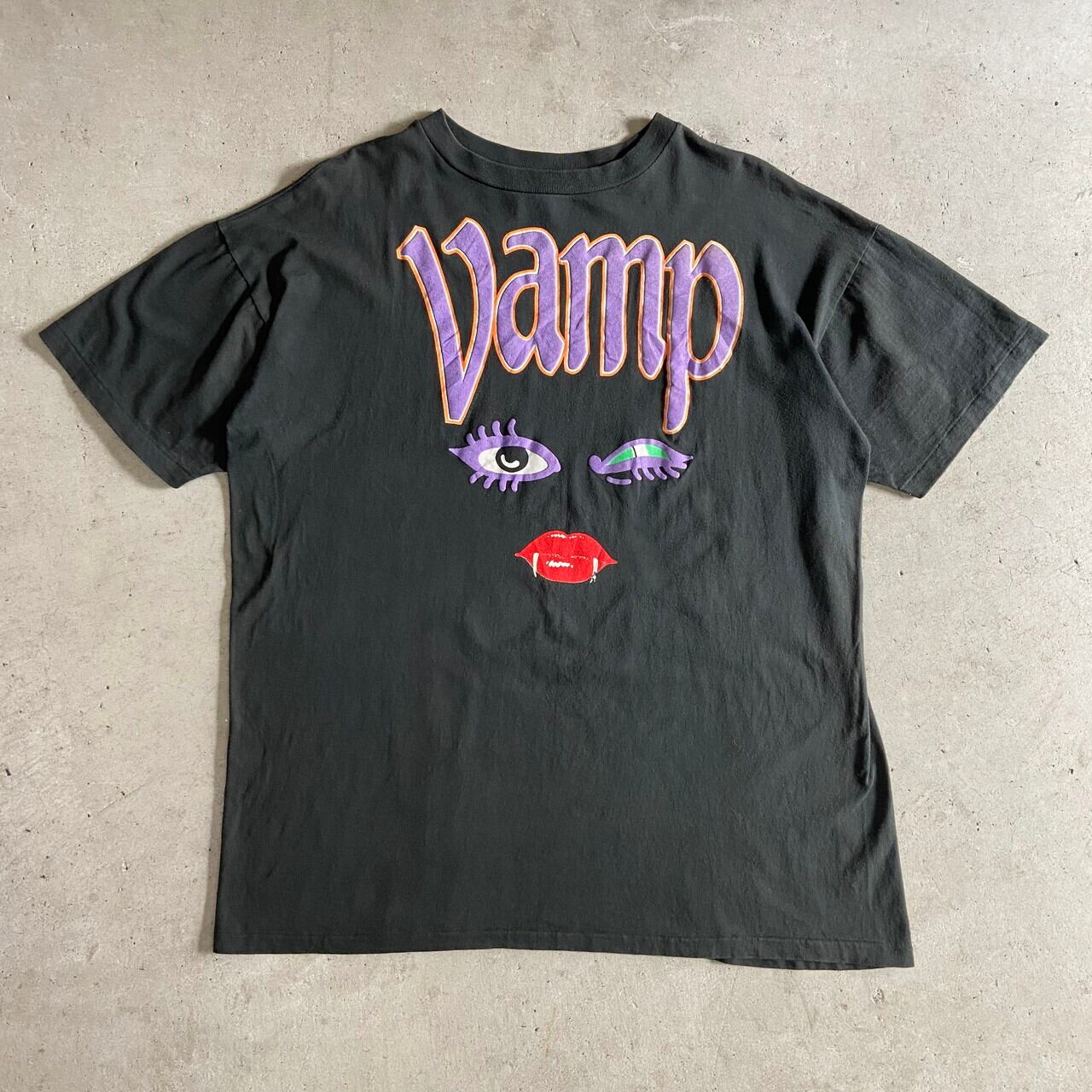 90年代 USA製 VAMP 発泡プリント Tシャツ メンズXL相当 古着 シングルステッチ 90s ヴィンテージ ビンテージ フェードブラック  墨黒【Tシャツ】 | cave 古着屋【公式】古着通販サイト