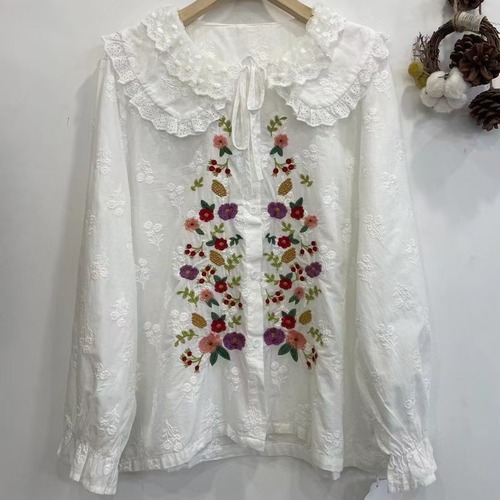 2色/Wレース襟フラワー刺繍ブラウス ・12516