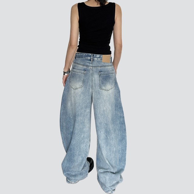 Oversized washed denim pants A00008