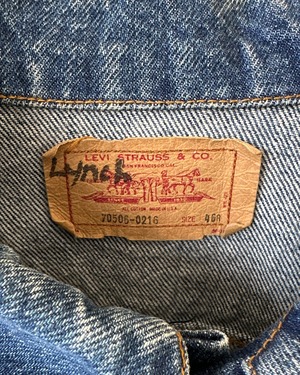 -Levi's- Vintage 80s 46R 70506-0216 Denim Jacket made in USA