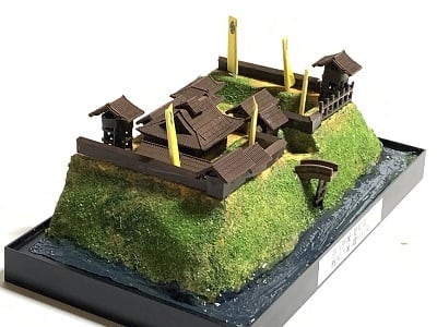 完成品□織田信長・那古野城 城コレ ケース付き サイズ(W142×D82
