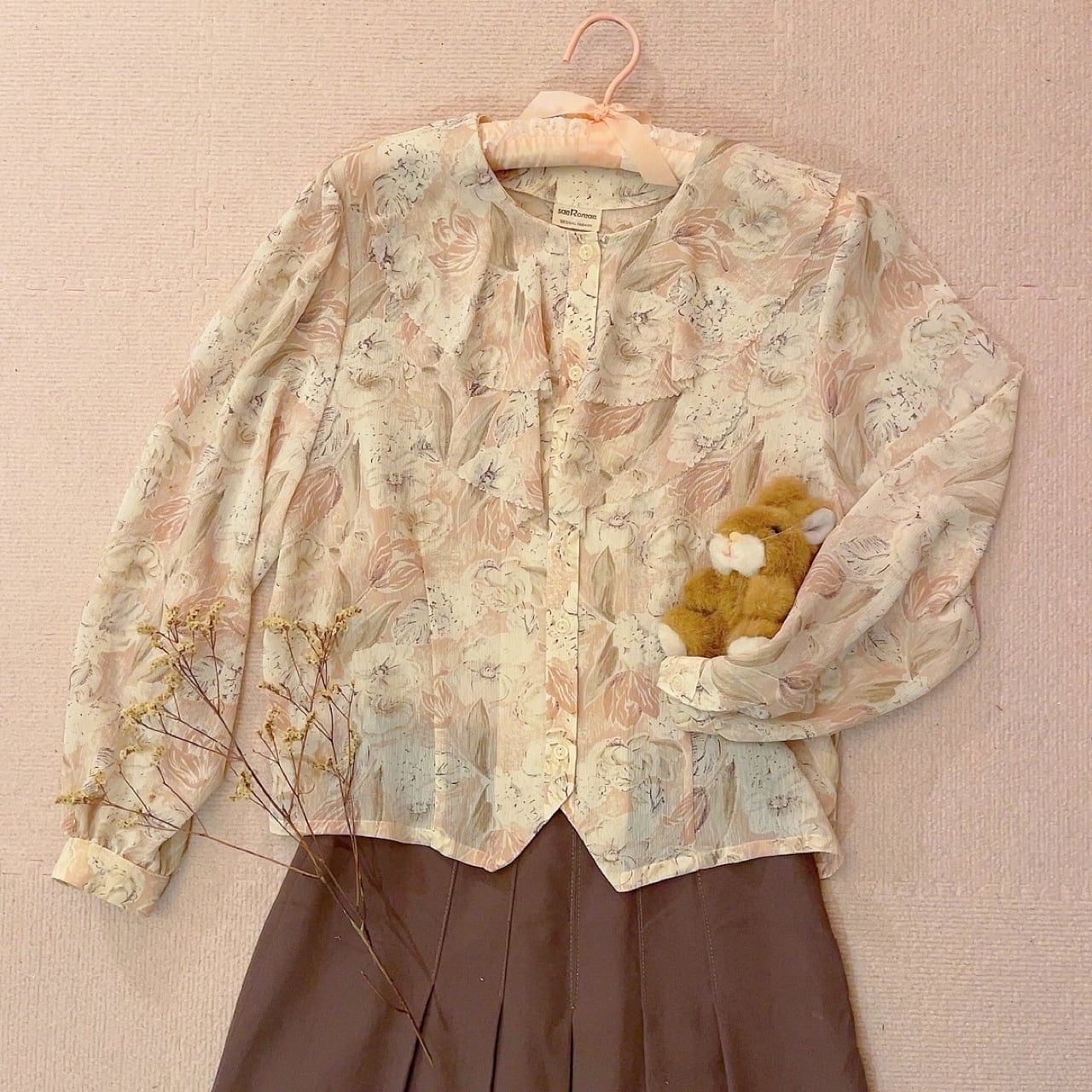 pale pink flower frill blouse