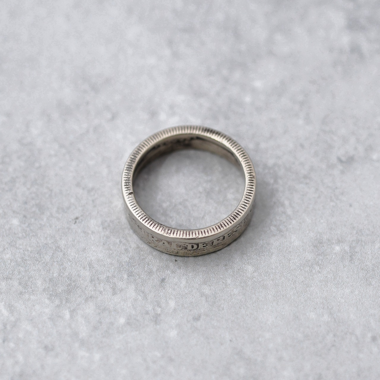 ペルー 1ヌエボ・ソル コインリング(1991~2000)｜PERU 1NUEVOSOL COINRIN(1991~2000)