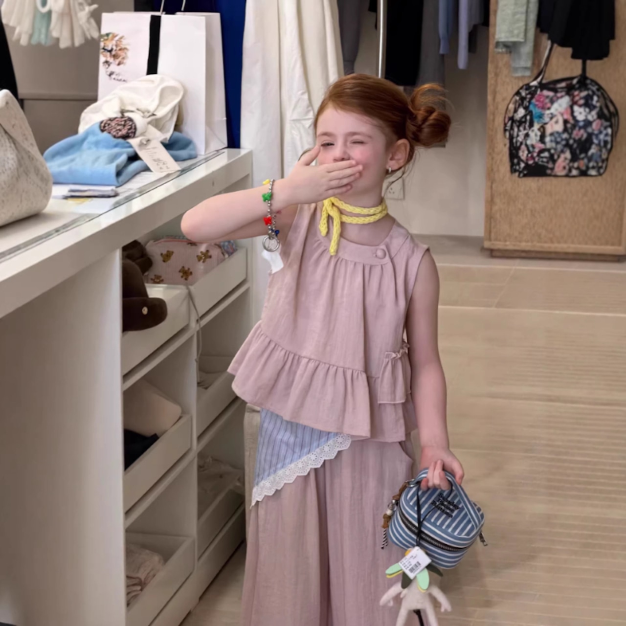 夏フリル裾ベスト＆ボトムスセット