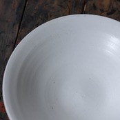 齊藤十郎　白磁7寸鉢（開き）