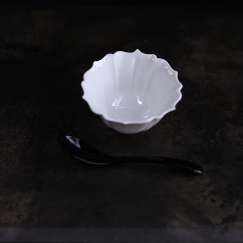 AS　宮田竜司　稜花白磁豆鉢