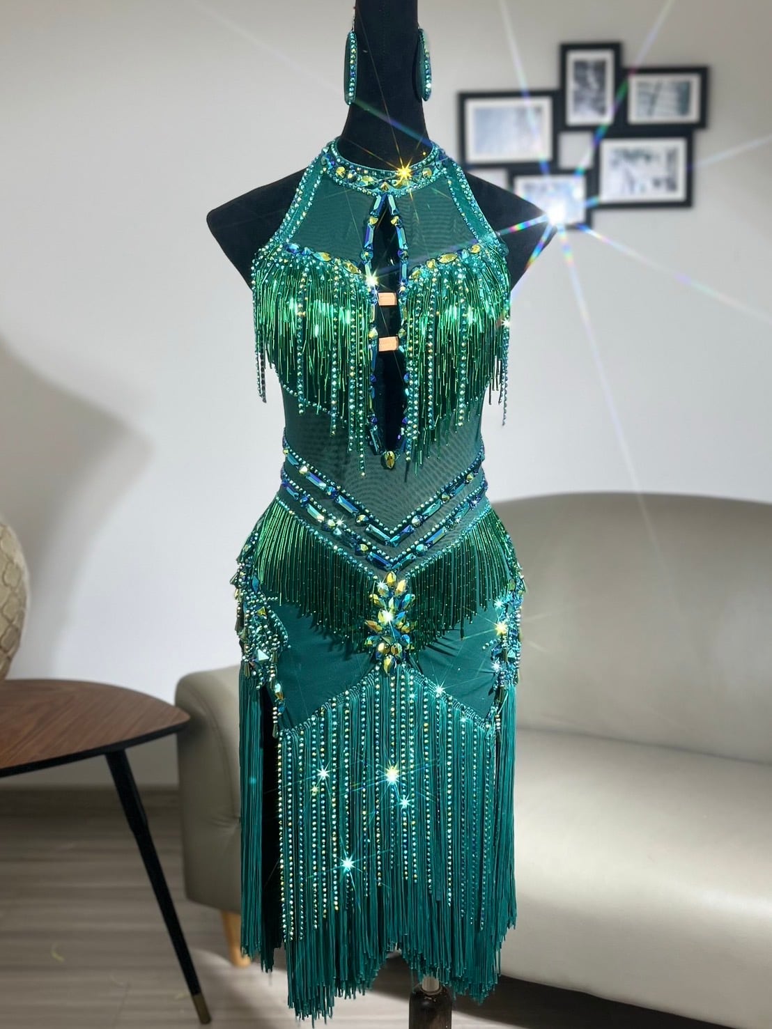 既製ドレス | 社交ダンスウェアSTUNNINGDANCEWEAR