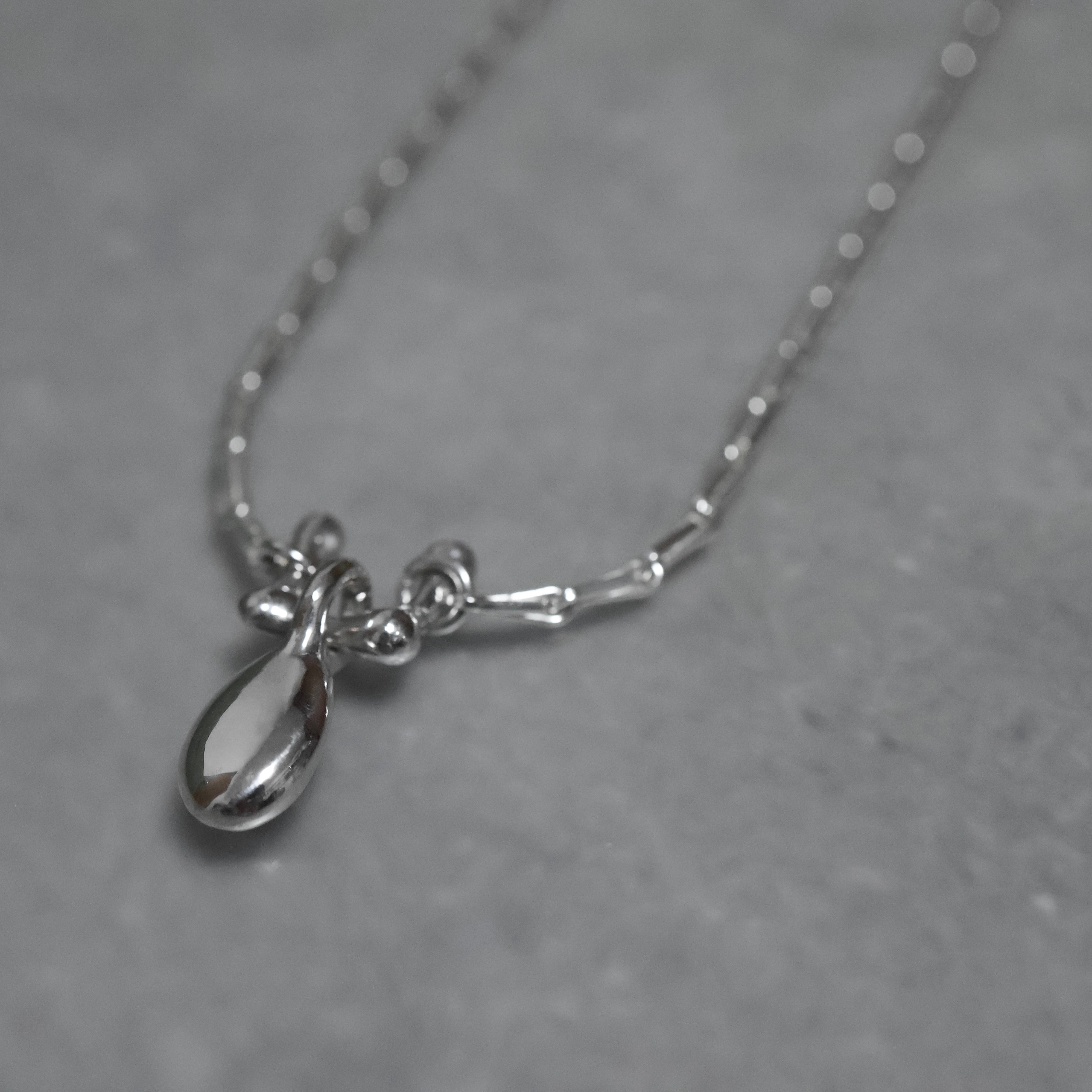 SIMADA様依頼アイテム（Bone necklece） Bone necklace -bean- A | EMIKOAMANO