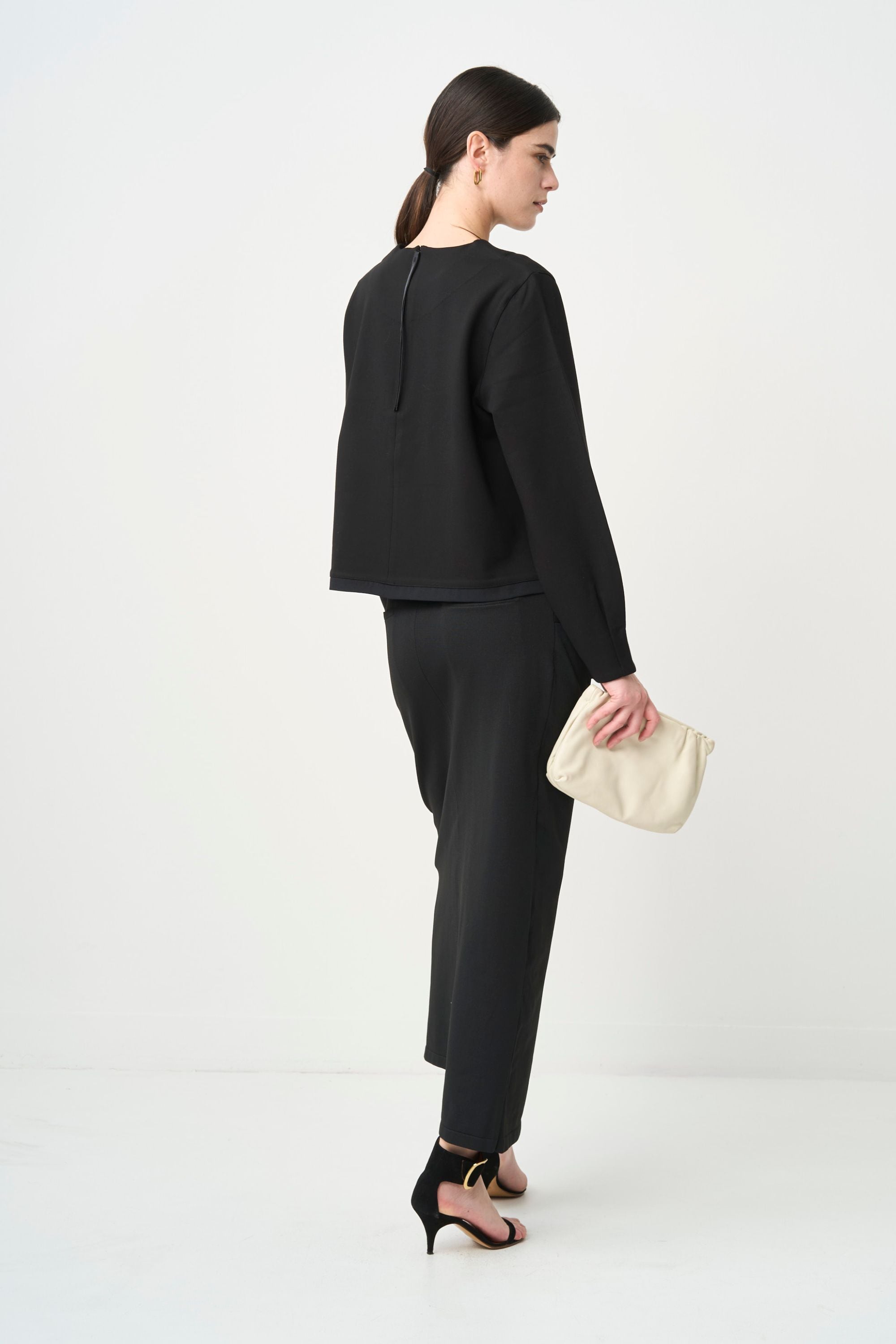 Smooth Gather Knit Skirt - BLACK | seven dot - ライフスタイルEC