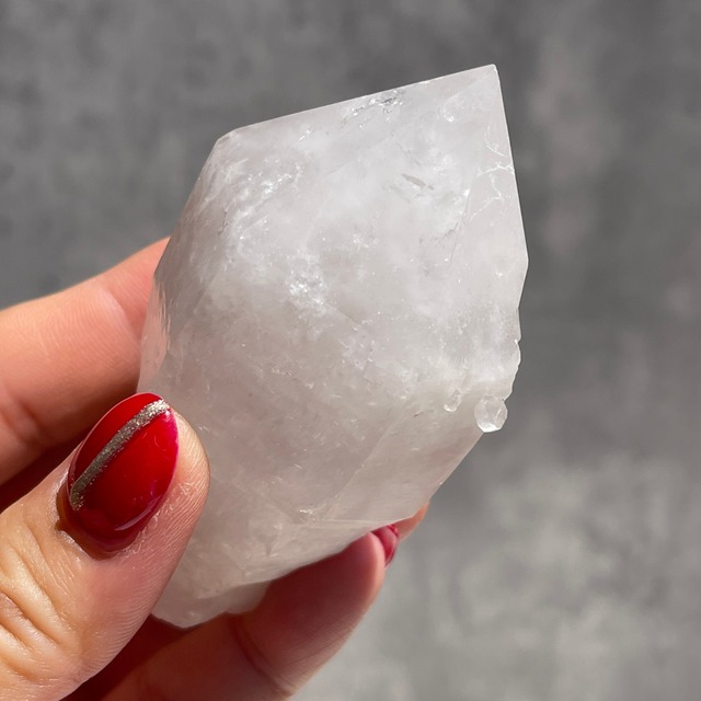 セプター形状【マダガスカル産 クォーツ】③ 水晶（石英）鉱物 天然石 パワーストーン　　