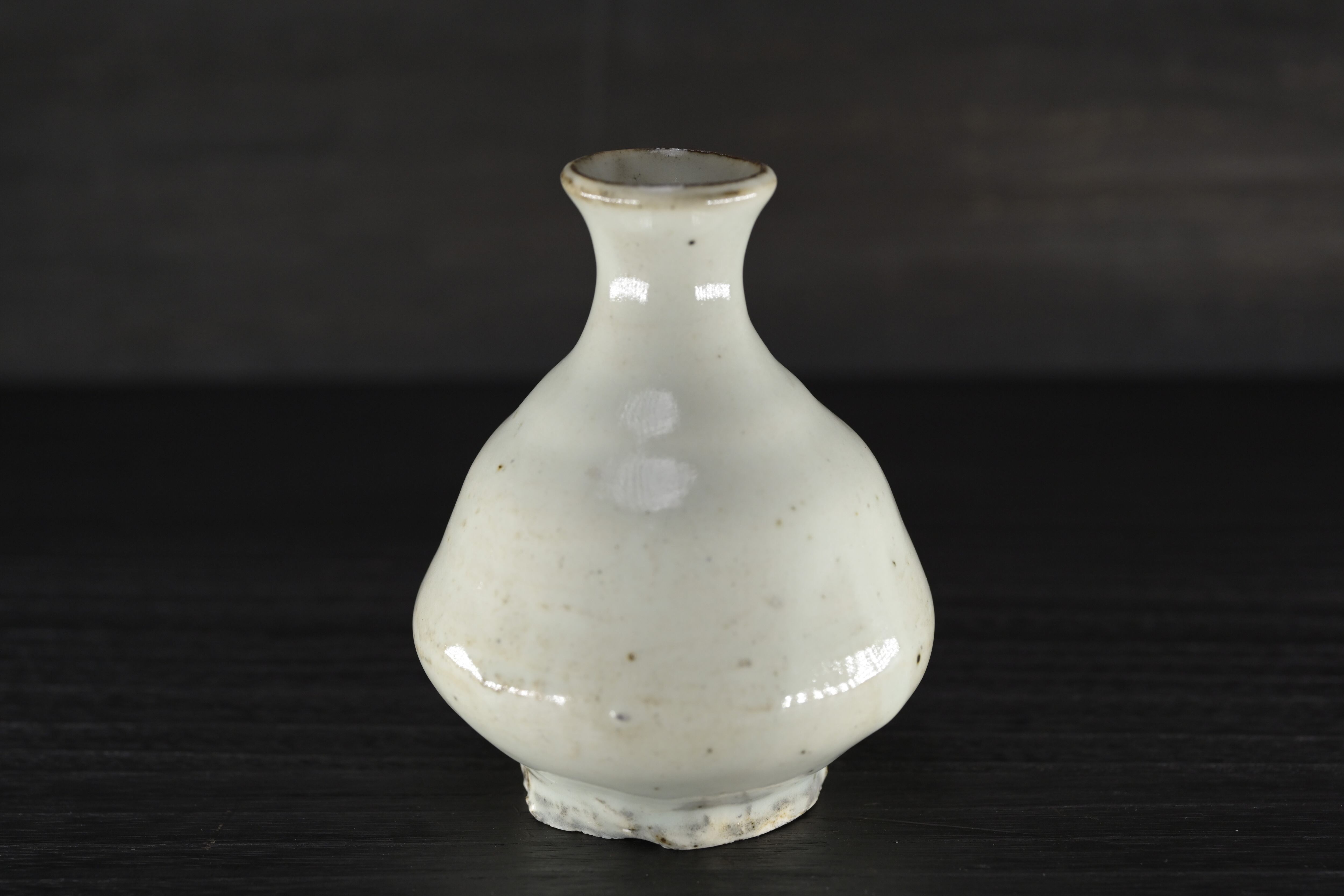 高橋陽 粉引 徳利