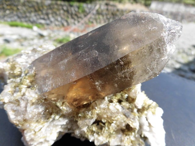 母岩付非加熱 【送料無料】【高品質】ブラジル産天然シトリン　no.3