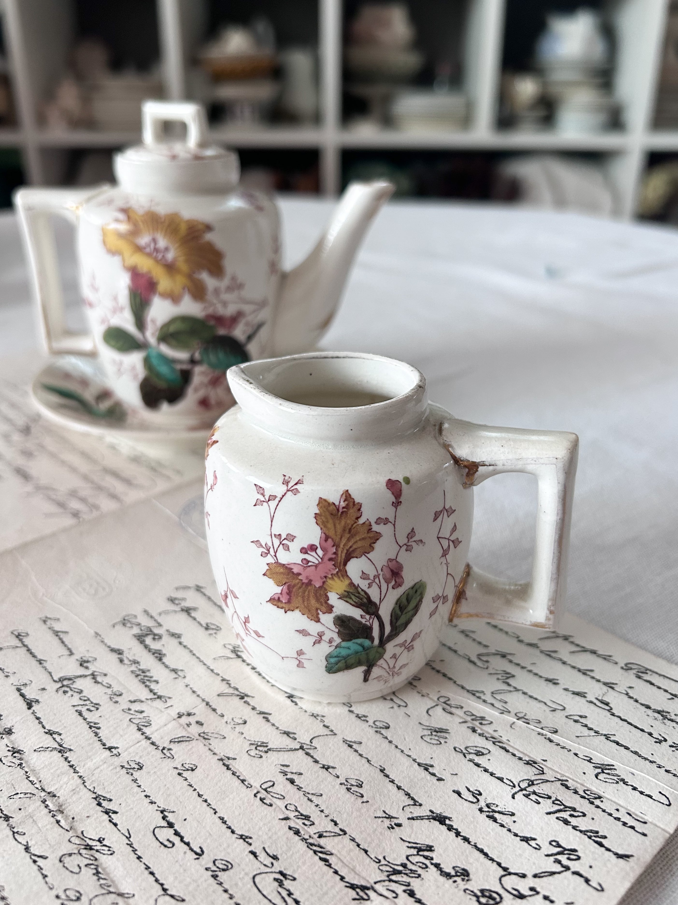 陶器製品 | ｱﾝﾃｨｰｸ ﾎﾞﾝﾇ ｼｬﾝｽ