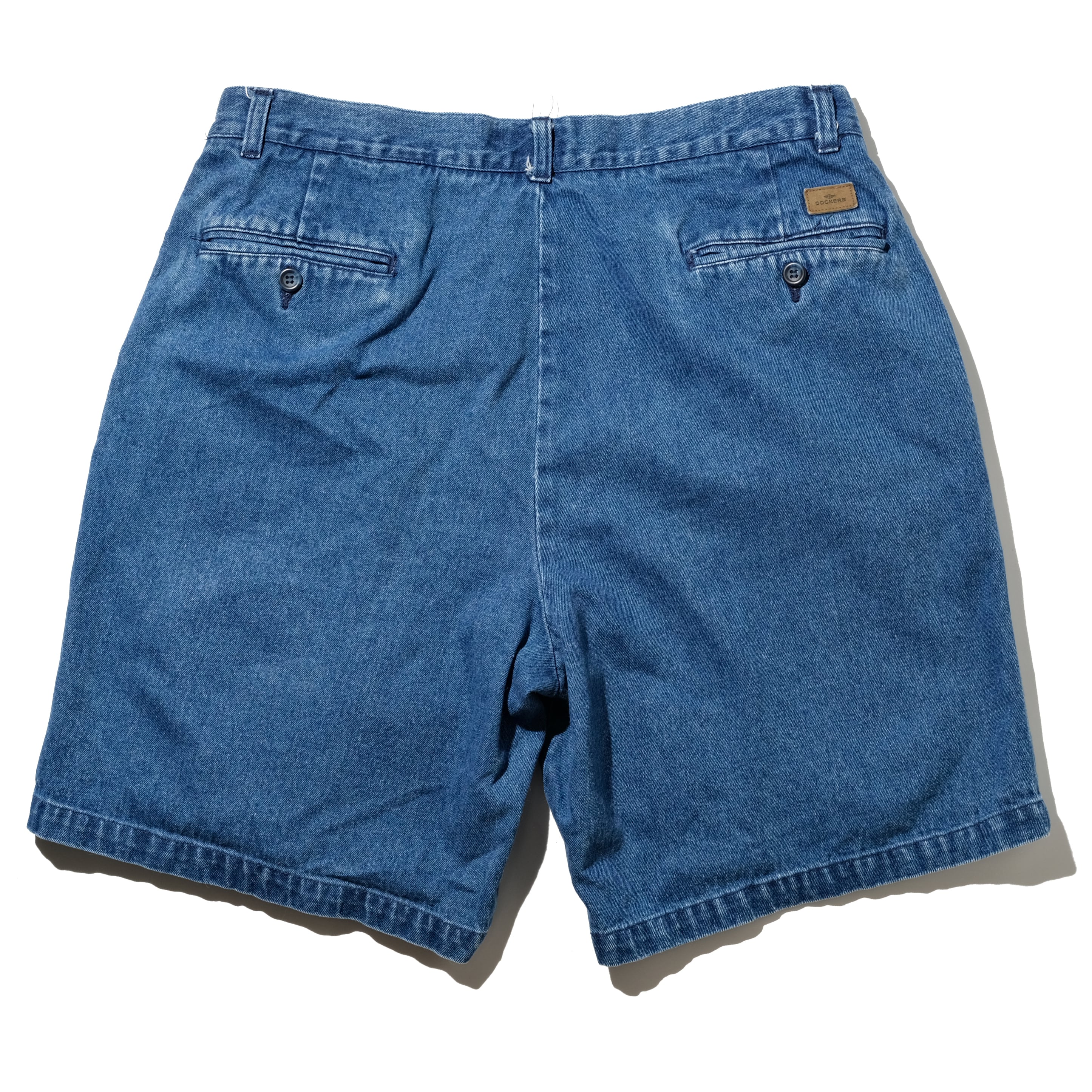 Dockers Men's Relaxed Fit Alpha Khaki Shorts D4 Pants, Agate Blue, 32 :  Amazon.ca: Clothing, Shoes & Accessories