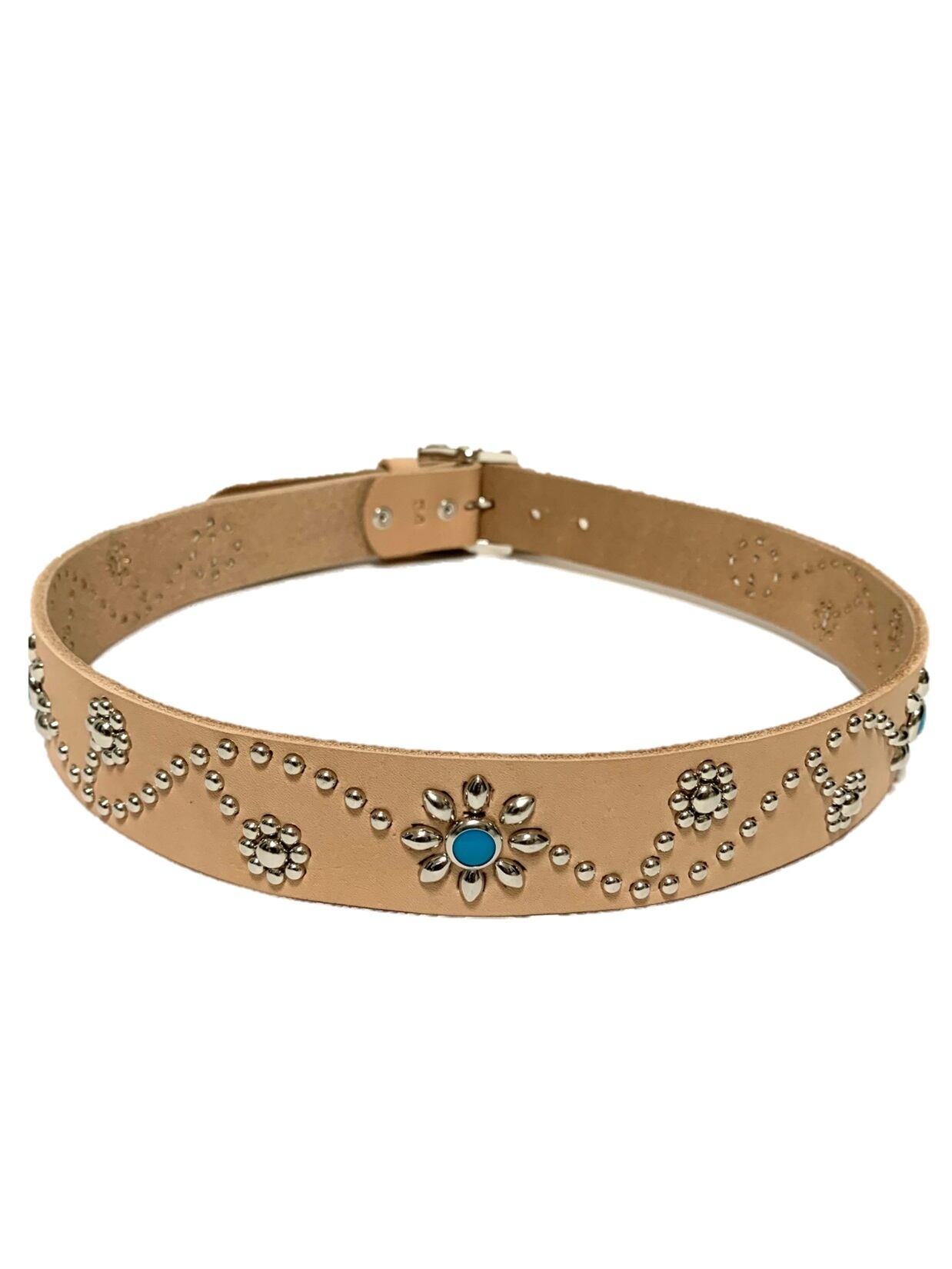 栃木レザー フラワー型スタッズベルト ナチュラル（ターコイズ