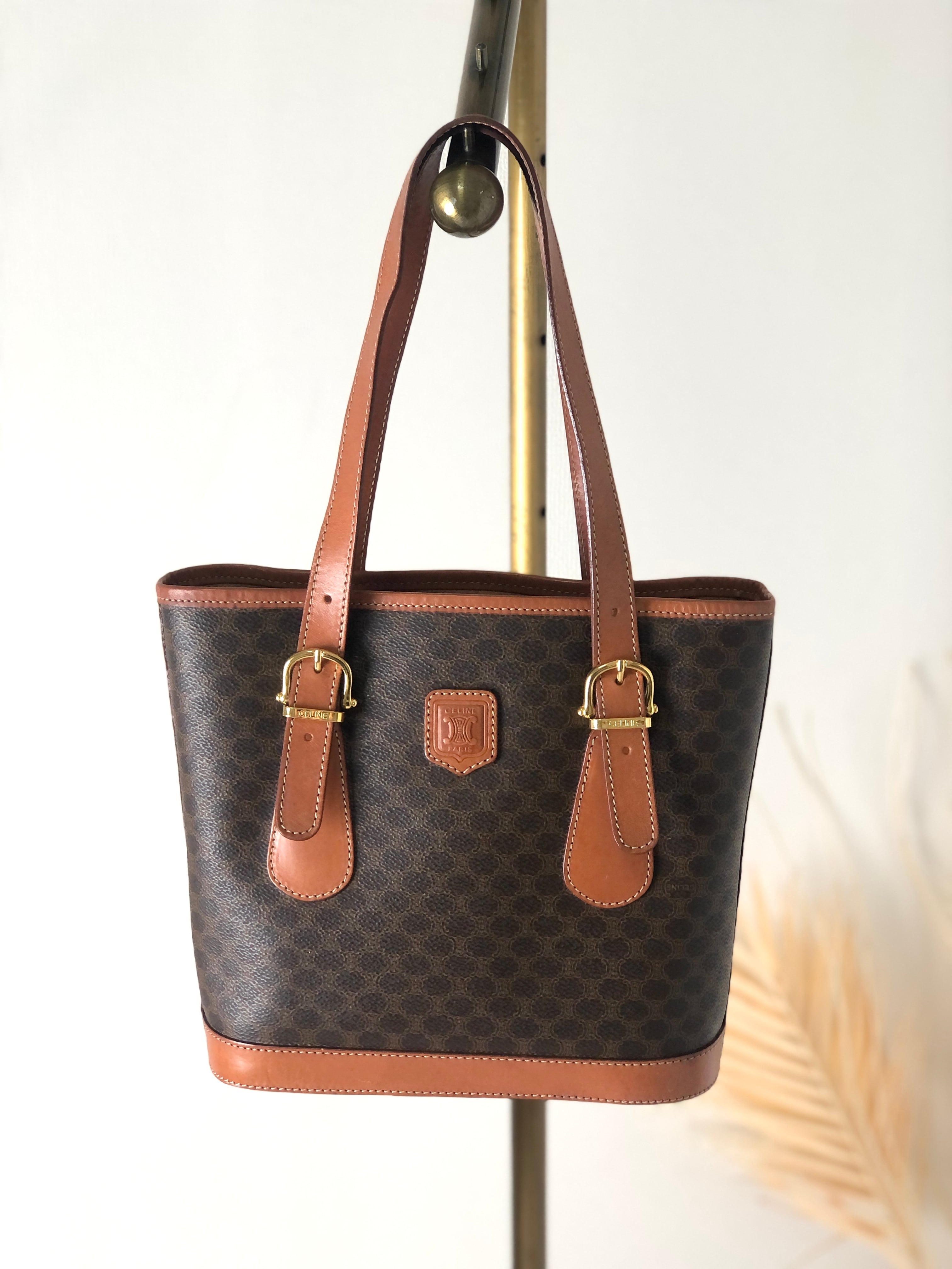 CELINE セリーヌ マカダム ブラゾン型押し レザー ハンドバッグ CELINE セリーヌ マカダム ブラゾン型押し レザー ハンドバッグ