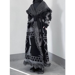 魔女の旅路～風を纏うフリンジニット～M24143