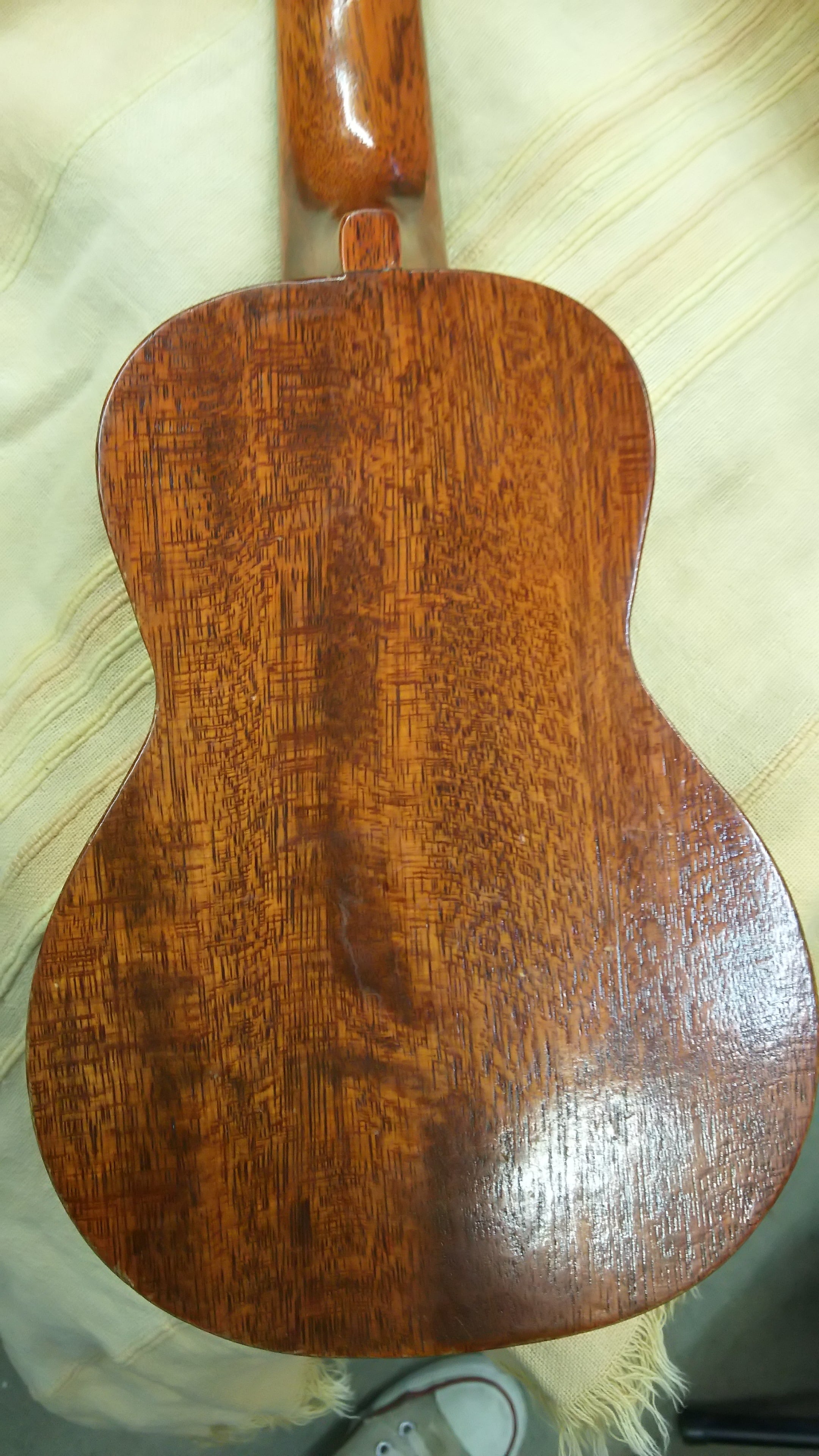 ジャパンオールドTOMBO UK150ウクレレ